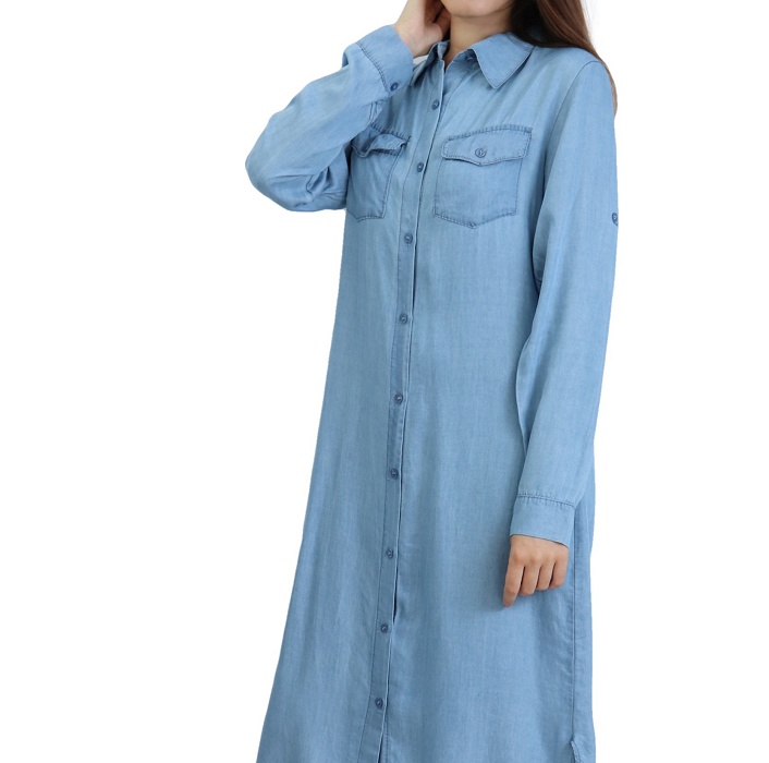 Robe Chemise Longue Pour Femme De Marque Amelis Paris Couleur Bleu Jean Delave Pret A Porter Et Accessoires Sur Orientica Com