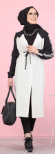 Gilet décontracté à capuche (Vetement moderne pour femme voilée) - Couleur blanc et noir Gilet decontracte a capuche (Vetement moderne pour femme voilee) - Couleur blanc et noir