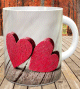 Mug special couple (2 coeurs en bois rouge) - Tasse cadeau avec messages/prenoms (coeur & amour)